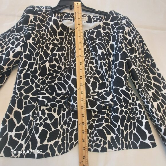 Isabella Size 10 Womans Blazer, Black and White, Animal Print, Lined, $Front Hid - Picture 7 of 7